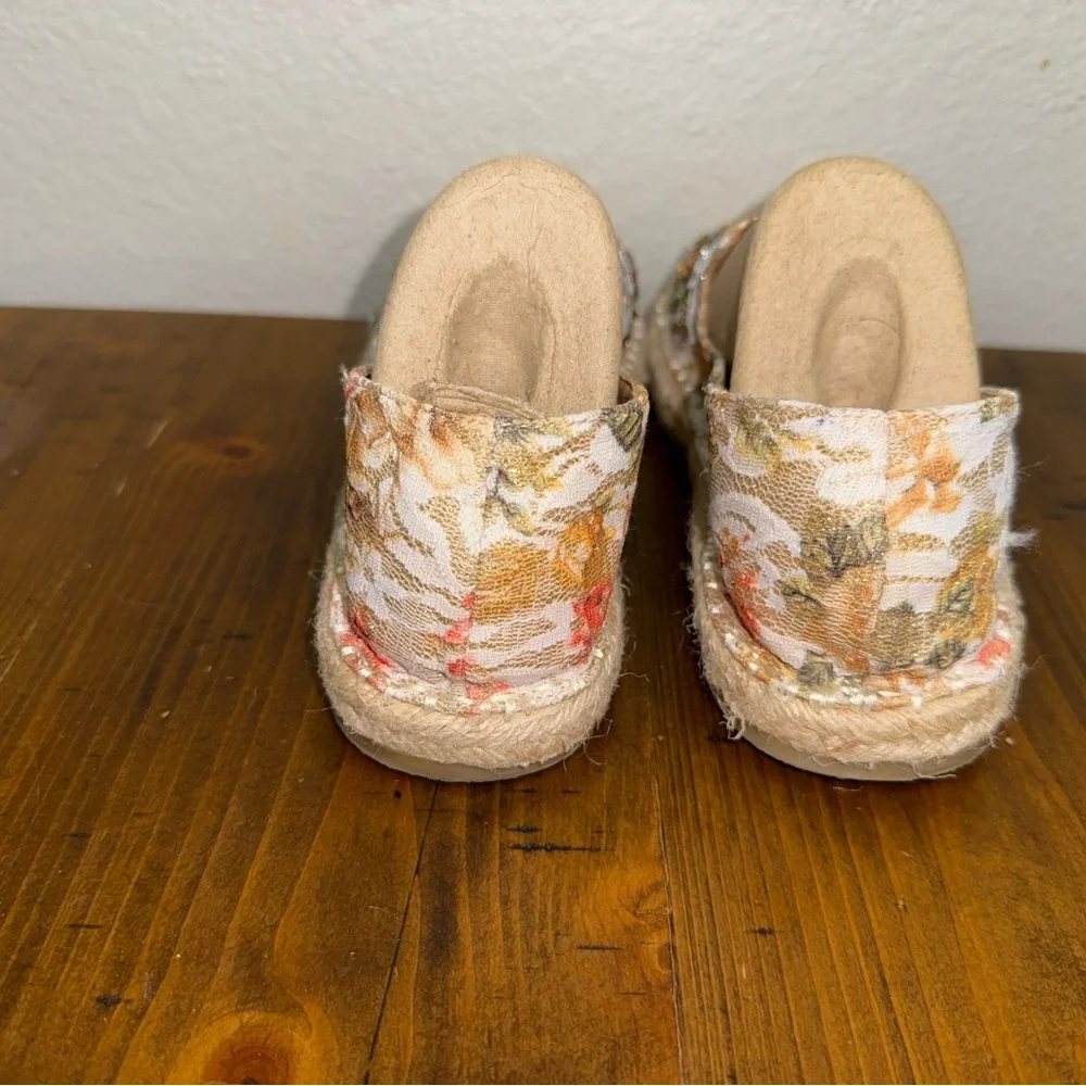 J Renee Jeweled Espadrilles Boho Luxe Euro‎ Summer Coastal Grandma Chic- 8.5